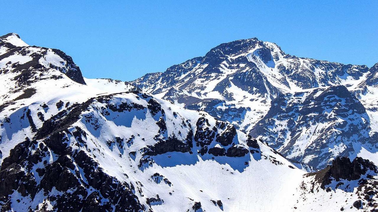 이스탄불 공항 라운지 완벽 가이드: IGA vs 터키항공 비즈니스 비교 및 이용 꿀팁