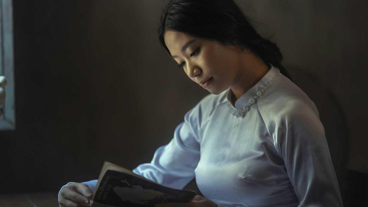 남방셔츠 코디, 촌스럽지 않게 입는 법: 체크부터 오버핏까지 완벽 가이드