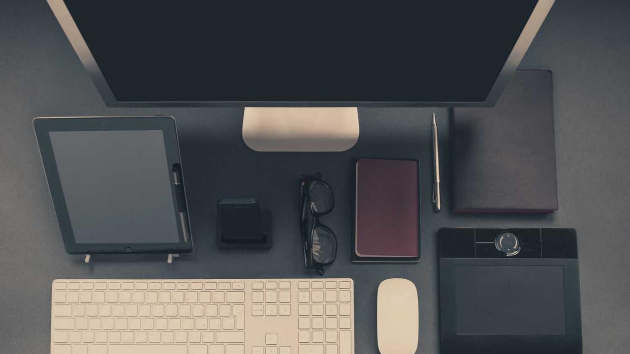 인생 고기 맛을 위한 결정적 선택: 고기불판 종류별 완벽 가이드 (무쇠, 코팅, 그리들 비교)